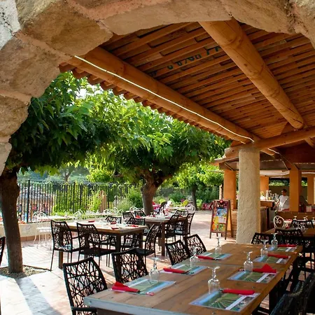 Hotel Les Hautes Prairies Lourmarin